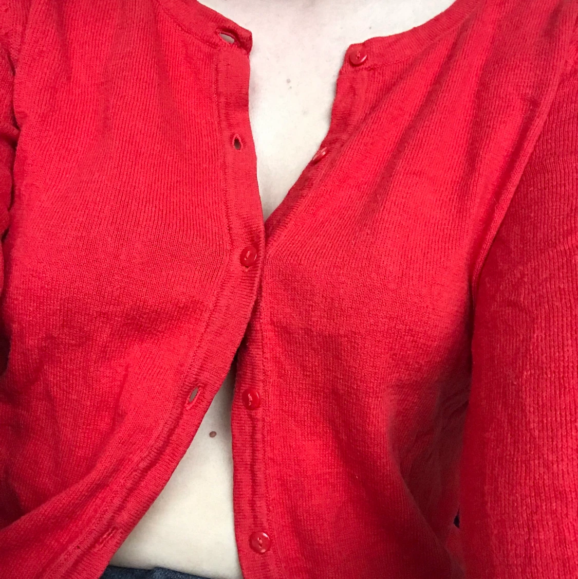 Röd kofta  - 90