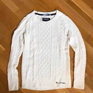  - Stickad tröja från Bondelid, storlek XS. Använd men i gott skick