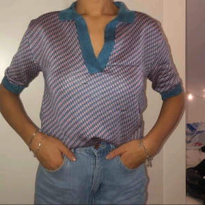  - Supersöt tröja från Zara. 