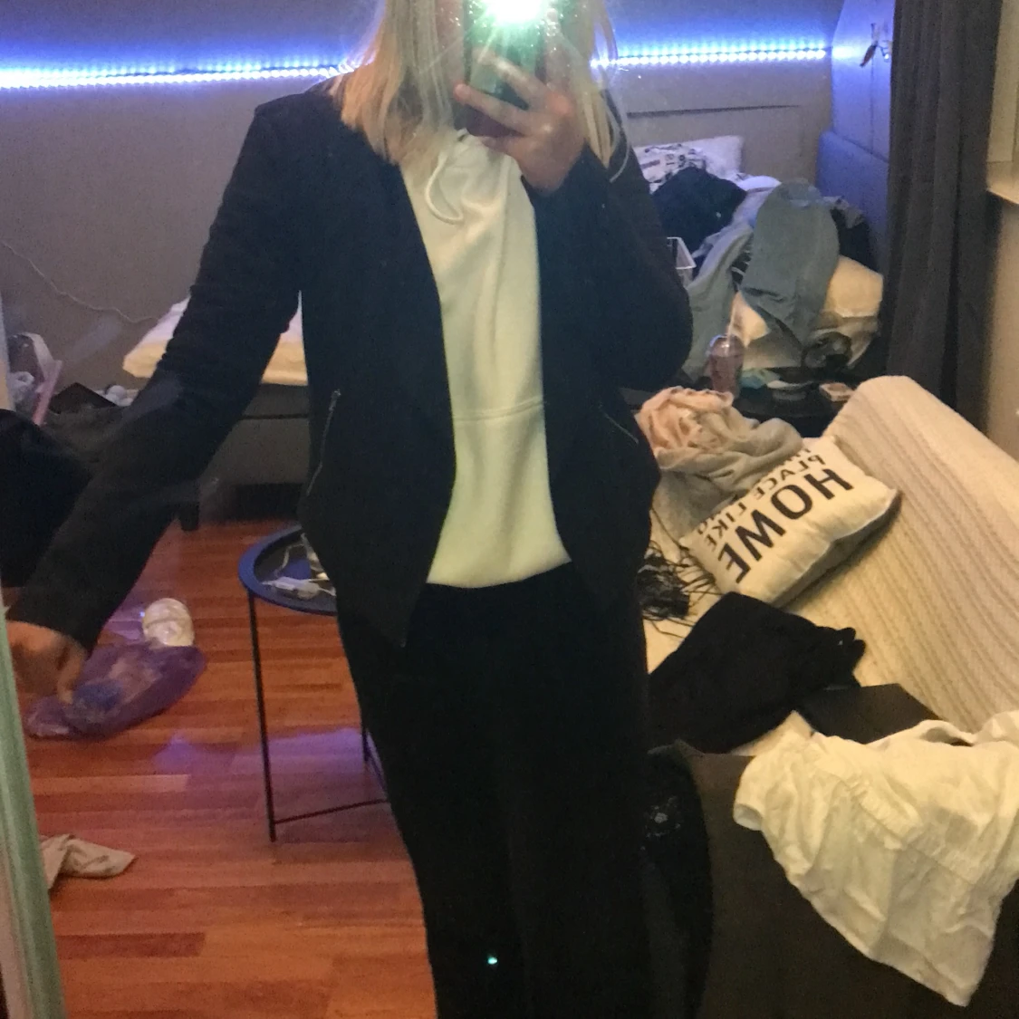 Svart kroppad kostym jacka  - 90