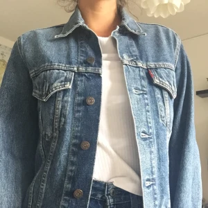  - Levis vintage denim jacka  Superfint skick! 
