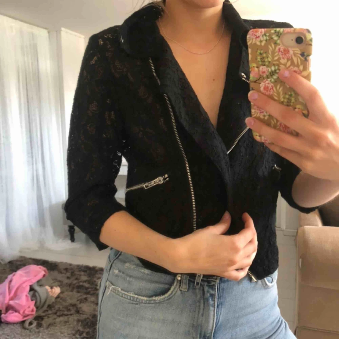 ”Jacka” i spets - 90