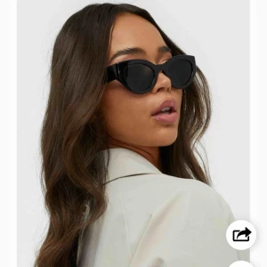  - Helt nya från nelly. Råkade beställa 2 och orkar ej skicka tillbaka. Du får dem för 100kr inklusive frakt:)