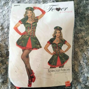  - Maskerad dräkt Strl S (aldrig använd)