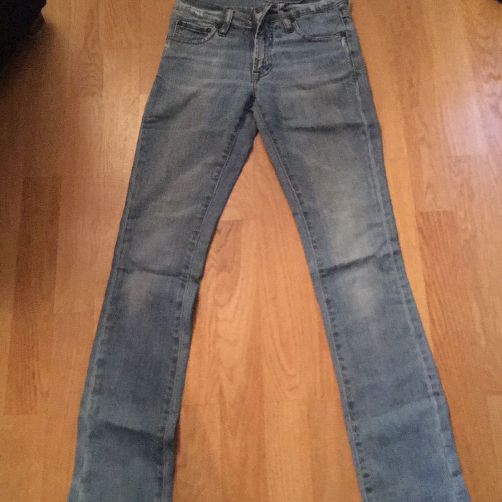 Klassiska Gul & Blå jeans storlek | Plick Second Hand