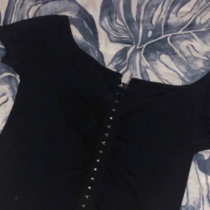  - Fin tröja från bikbok. Sälj så den inte kommer till användning 