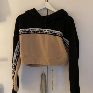 Adidas hoodie  - Adidas hoodie st xs, som ny 