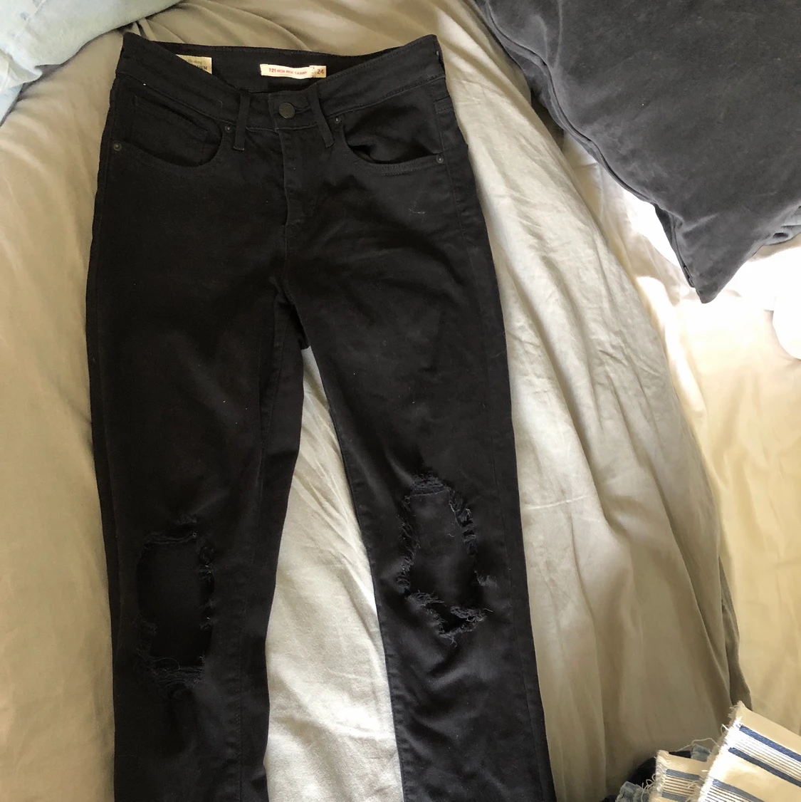 Svart Levis jeans.  - 91