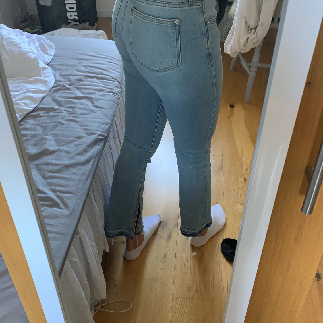 Jeans från mango i storlek 36 - 90