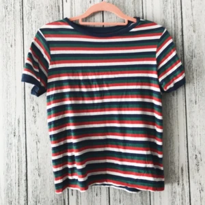  - Tröja från Urban Outfitters i märket BDG. Säljes för 50kr, frakt tillkommer