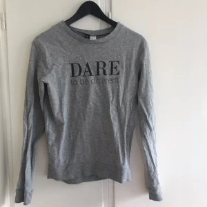  - Skön tröja från hm knappt använd 