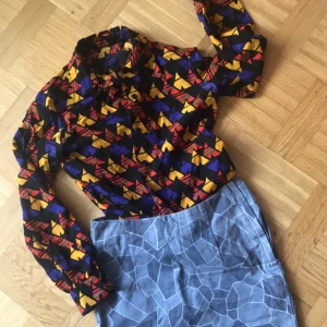  - vintage shirt, pop style