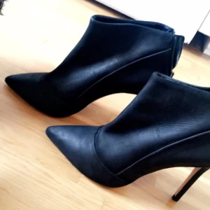  - Nelly skor. Aldrig använda