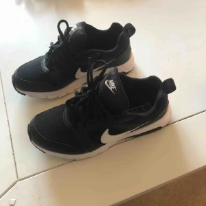  - Nike använda en gång