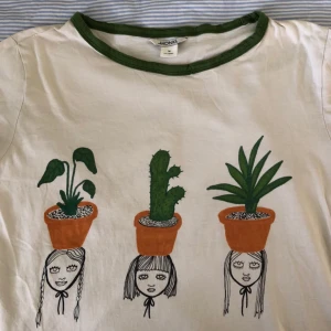  - Fin tröja från Monki, storlek M. Frakt tillkommer 🌿