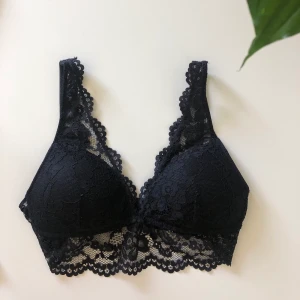 Spetsbh - Storlek S, använd fåtal gånger så är i fint skick 