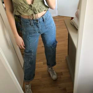 NEW Denim jeans - never worn  US 6/EU38/29’ waist  Selling them because they are too big (I am an EU size 36 but really liked them so I decided to take a chance and ordered them online)  Price is 60eur (630 Kronas). Contact me if you’re interested. 