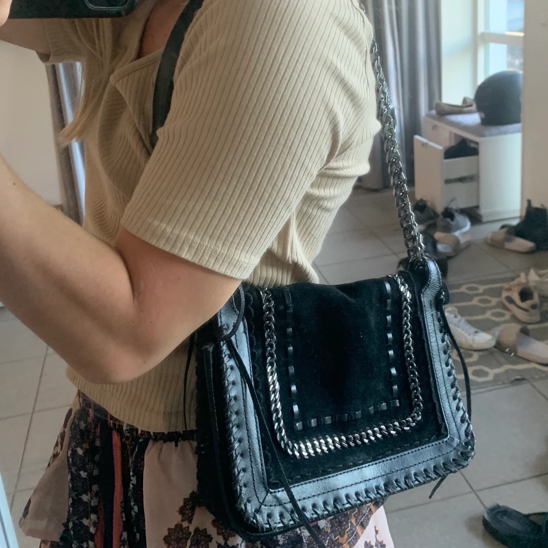 Svart handväska  - 90