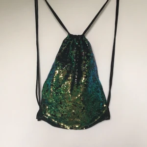  - Gympapåse med paljetter. Aldrig använd. 