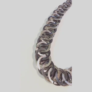  - ✨Halsband✨Nyskick ✨Pris 50kr ✨Finns på Torpa i Jönköping ✨Skickas mot betalning