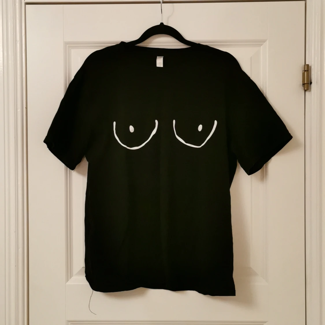 Kendall Jenner boob tshirt strl M (svart!!) - 90