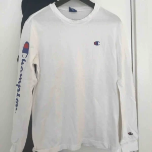  - Champion tröja i fint skick