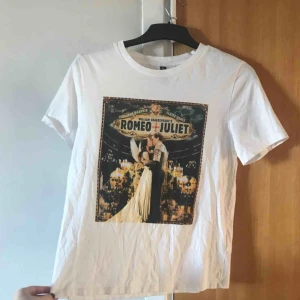  - Cool tröja med tryck från HM