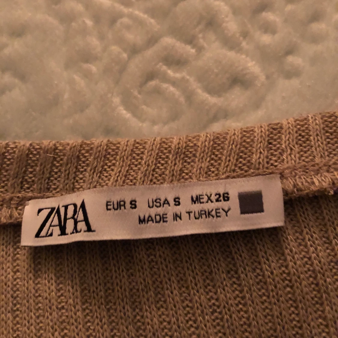 Tröja från zara storlek:S - 91