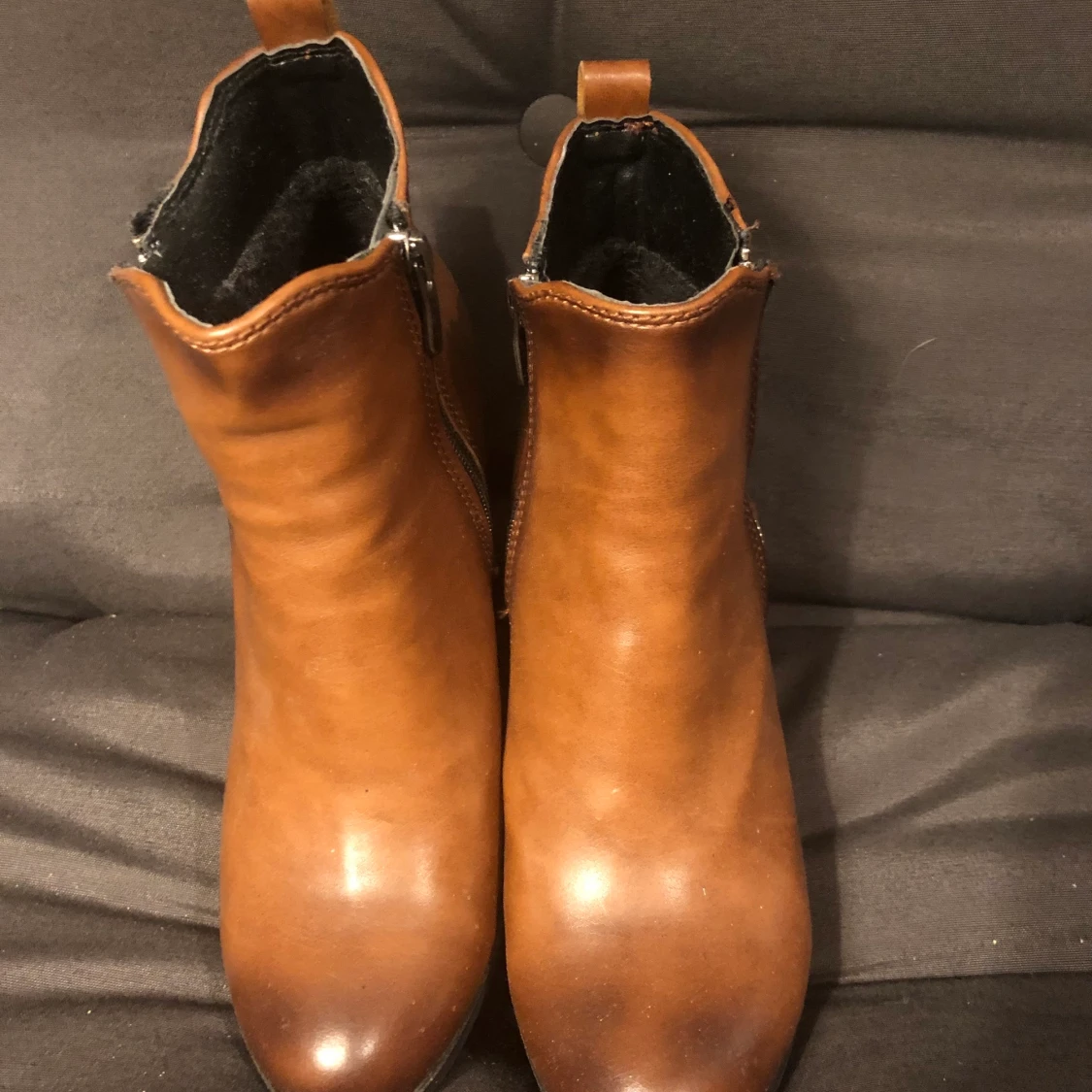 Bruna kängor 38 - 90