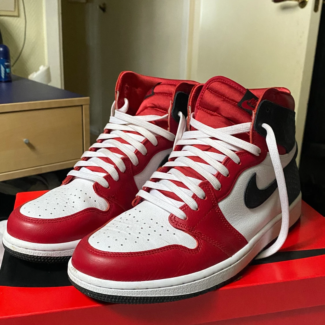 Aj1 satin snake EU 42.5 - 90