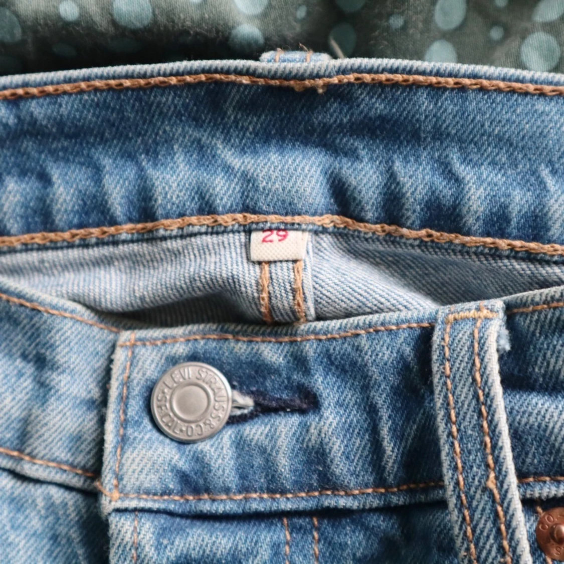 Levis jeans 29” - 91