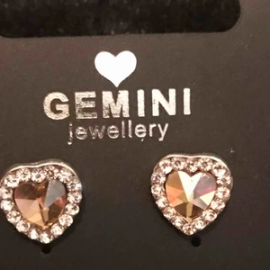  - Nya , skickar för 11kr 