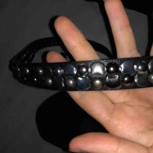  - Ursäkta mitt smutsiga golv  Skärp från Lindex. Köparen står för frakten, möts upp i Stockholm City eller Huddinge 