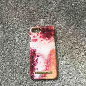  - Såå fint, inga skador alls!😍🙏 passar d vanliga modellerna 7,8 osv...