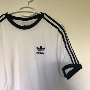 Adidas T-shirt - Använd en gång
