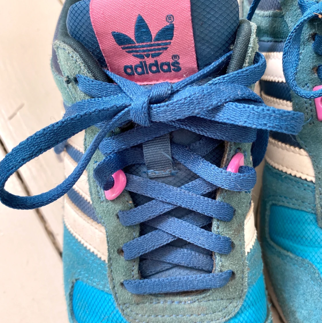 Adidas sneakers 👟  - 91