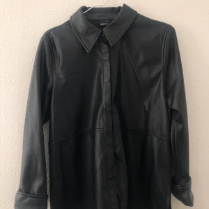 Gina leather jacket  - Gina black leather size 38, loose fite and very vintage style. 