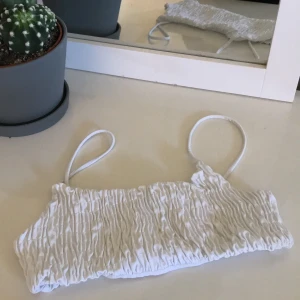 En jättesöt bikinitopp! - Passar många storlekar Xs-M