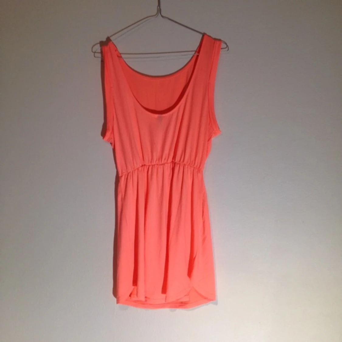 Aldrig använd klänning från H&M  - 1409161428