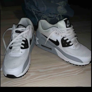  - Köpte dessa för 800kr, aldrig använda.  Säljer nu för 400kr 