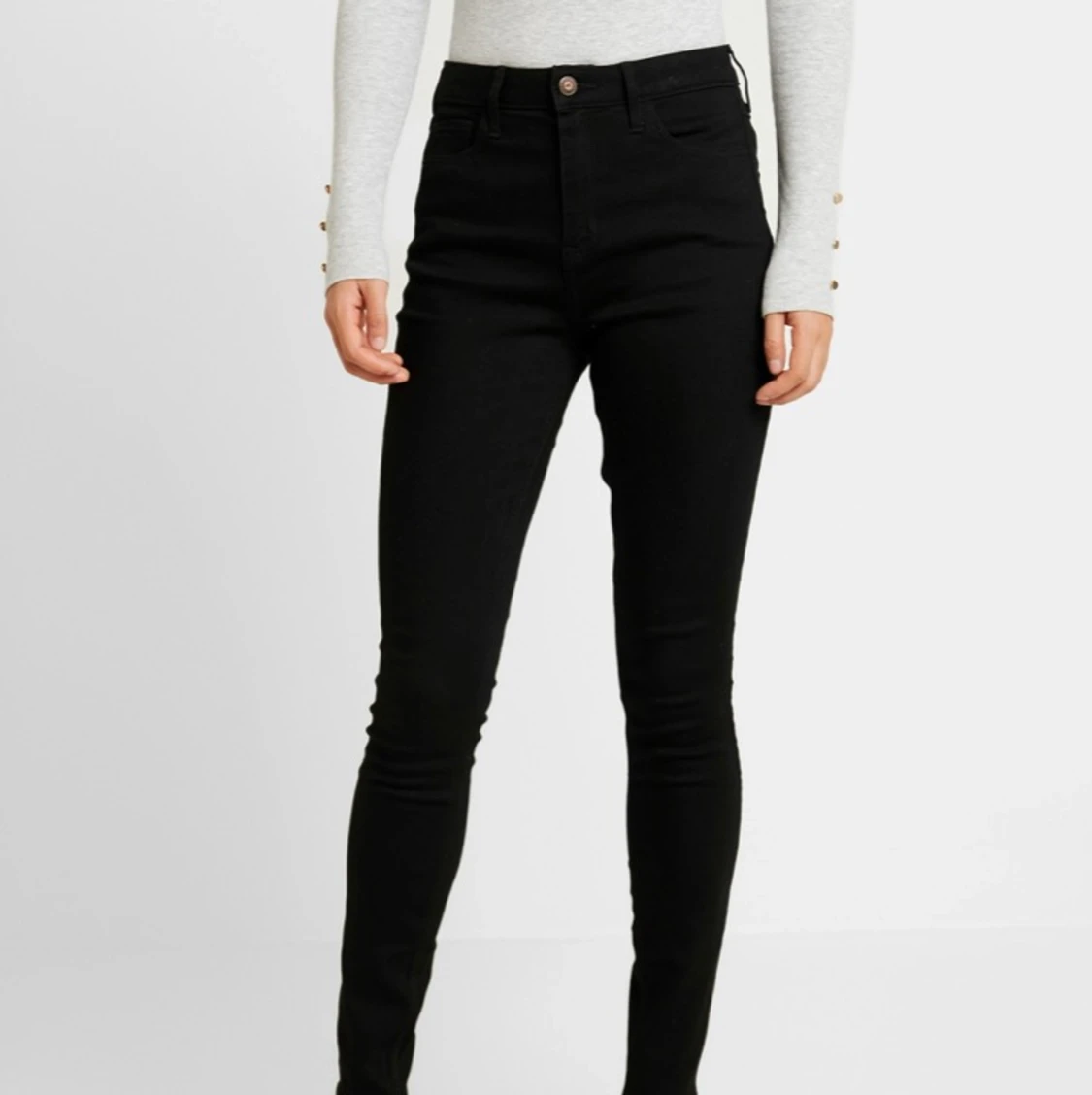 Svarta hollister jeans  - 90