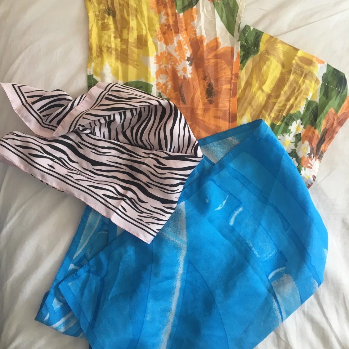 Sjalar i olika färger och former🦋