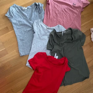 Massa T-shirts  - Flera olika T-shirts! Alla fina skick! Storlek S/M alla för 30kr