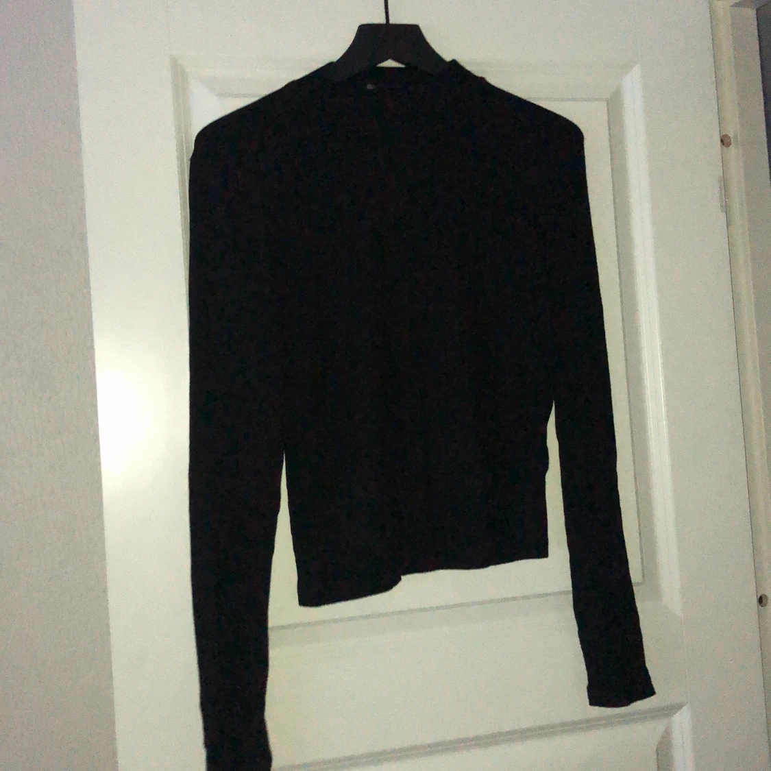 Svart långärmad tröja stl S/m