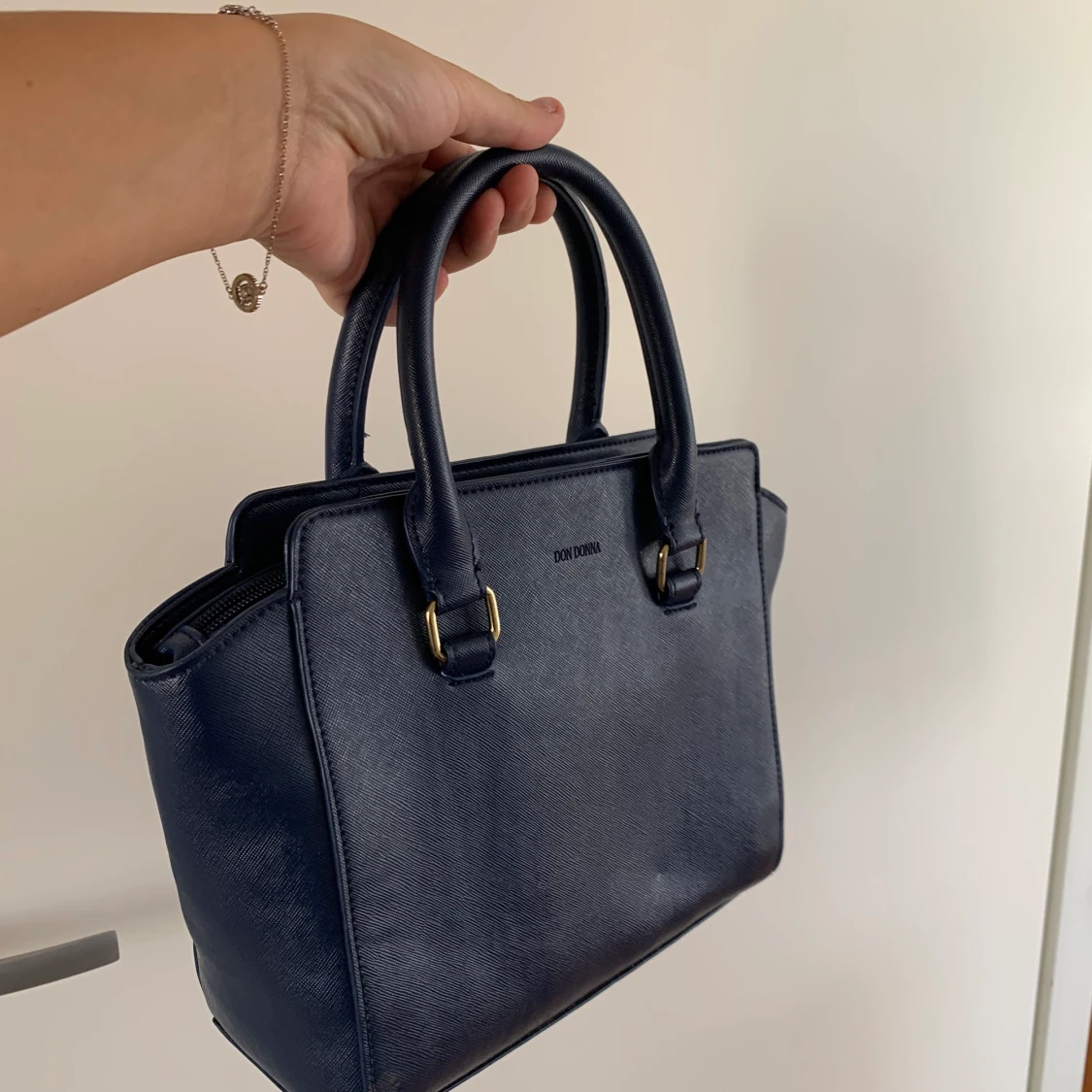 Snygg väska med en snygg färg - 91