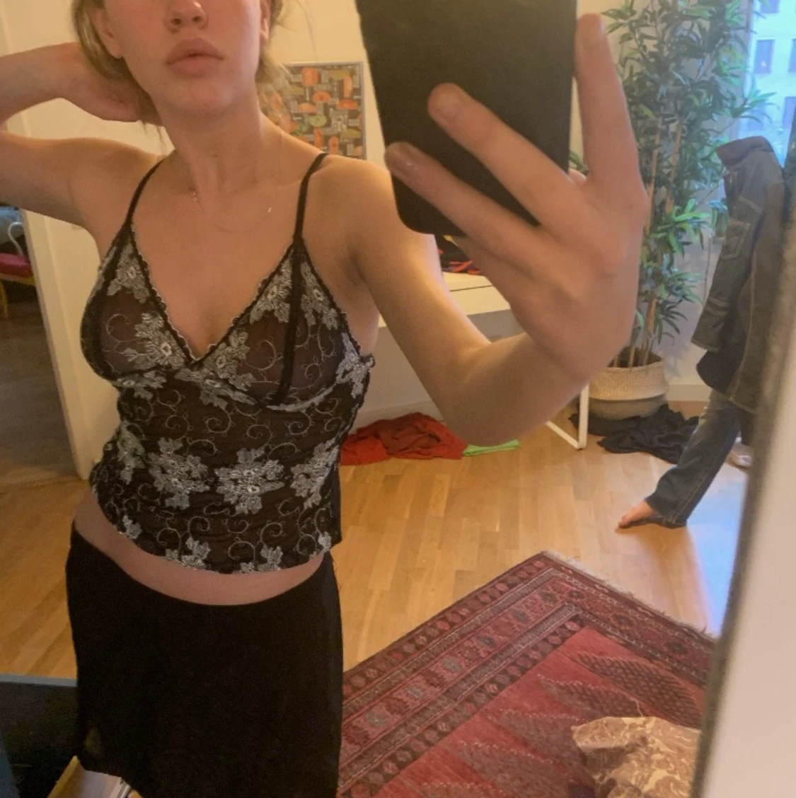 Skitsnyggt linne lite y2k vibes💕🦋💦