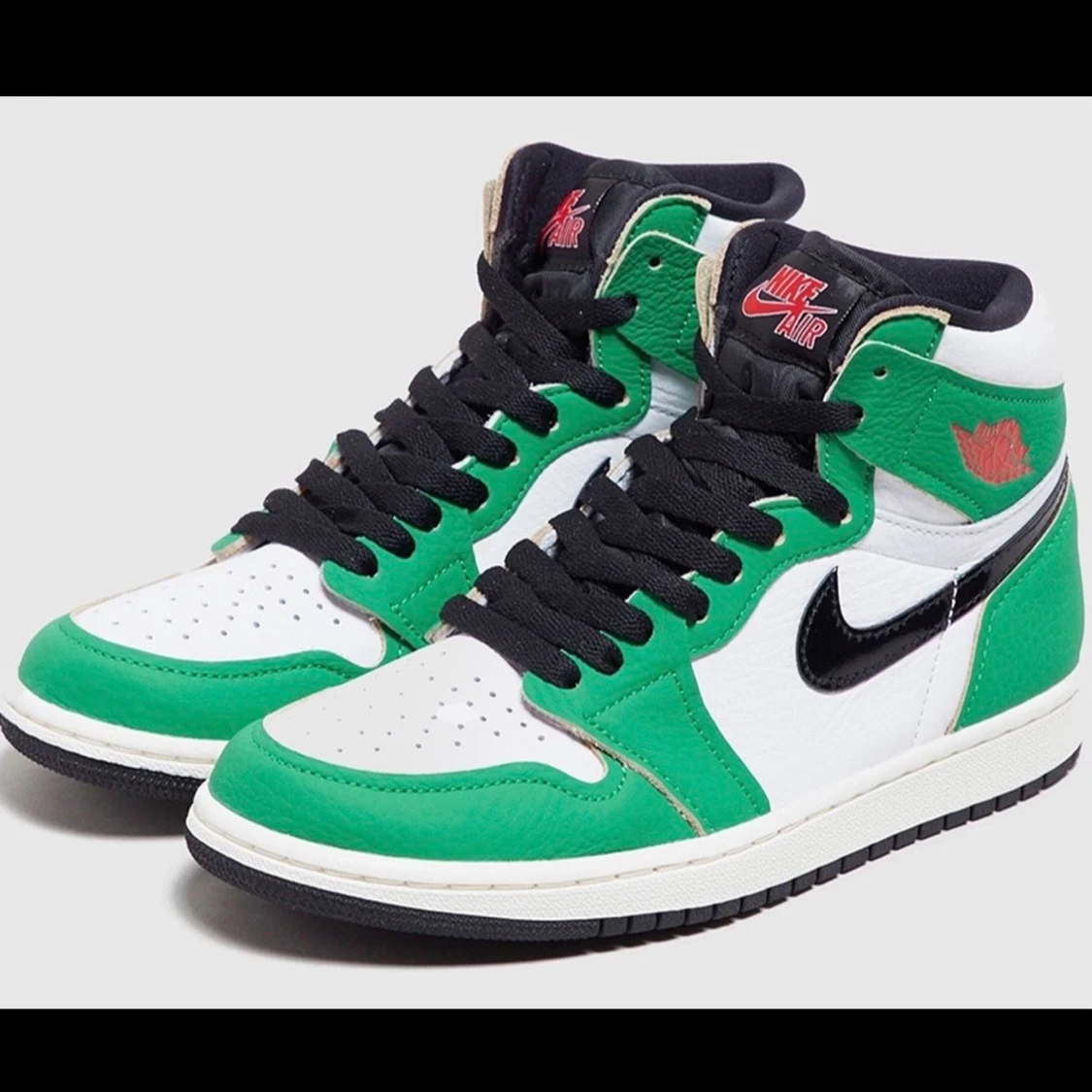Jordan 1 High ”Lucky Green”