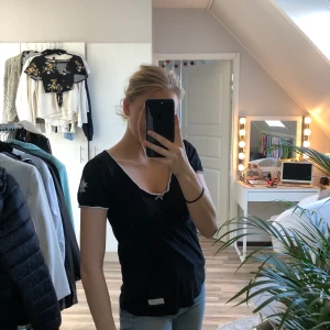 Odd Molly topp, strl S - En Odd Molly topp som aldrig är använd, strl S, du som köpare står för frakten. 