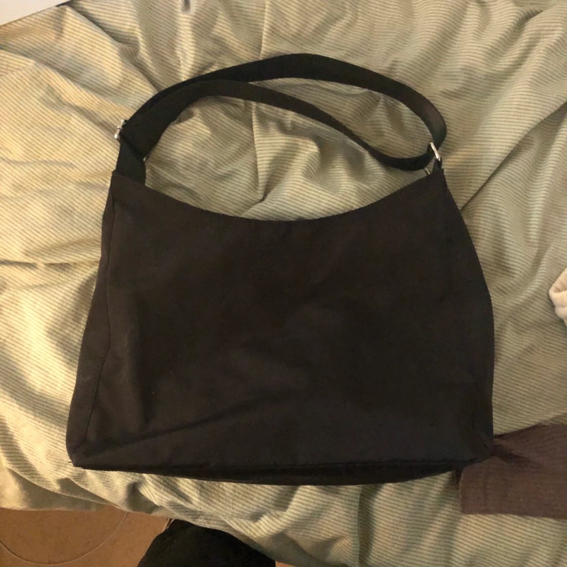 Carry Bag från Weekday 