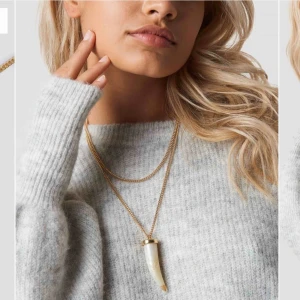  - Snyggt ”tand” halsband i guld från nakd